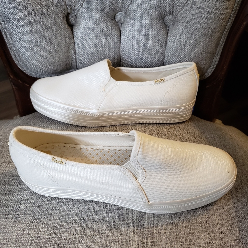 Kate Spade 🤍 white platform slide on Keds